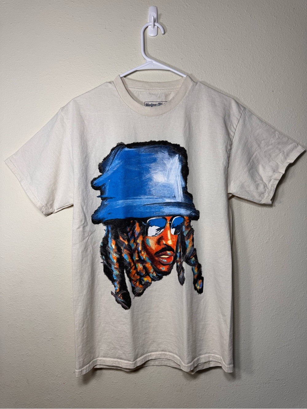 Hand-Painted Blue Bucket Hat Portrait Tee - Cream Cotton